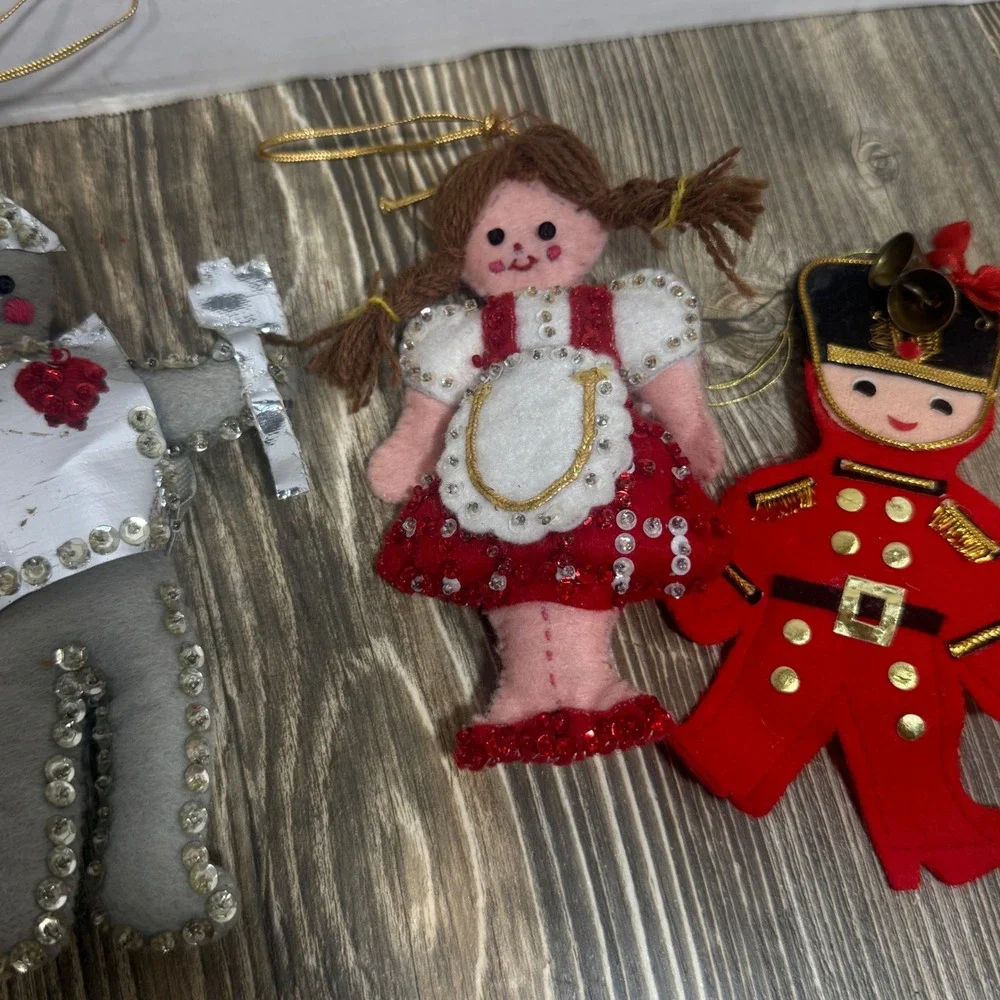 Vintage Felt Christmas Ornaments Lot Tin Man Toy Soldier Dorothy Lantern Japan